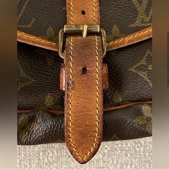 Louis Vuitton Saumur monogram bag - Picture 7 of 12